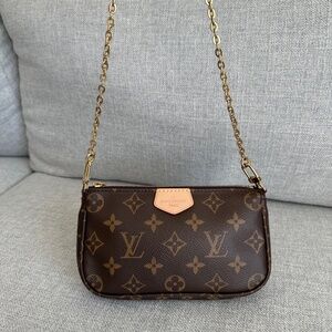 Louis Vuitton Brown Monogram Clutch